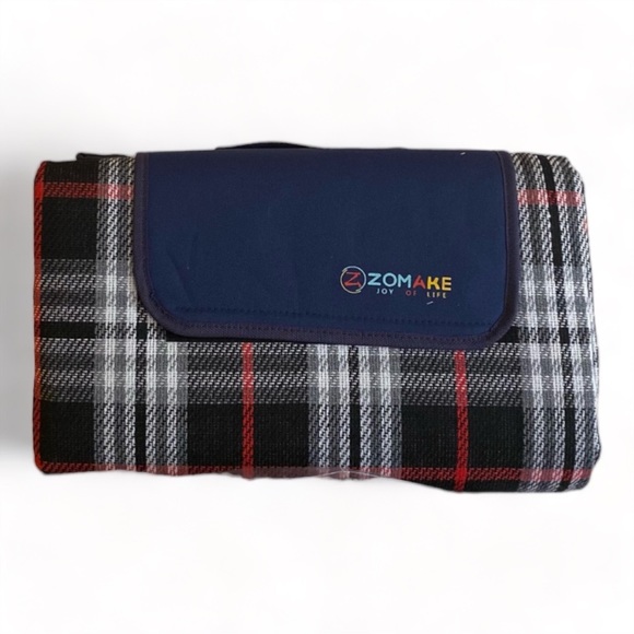 Pack-N-Go XL Compact WaterProof Picnic Blanket - Please View Pictures (LAST ONE) - Picture 2 of 6